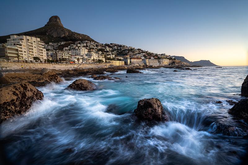 Low tide at Banty Bay, Cape Town. 0,8 second at f8 on ISO 100. Photo Jay Caboz Image